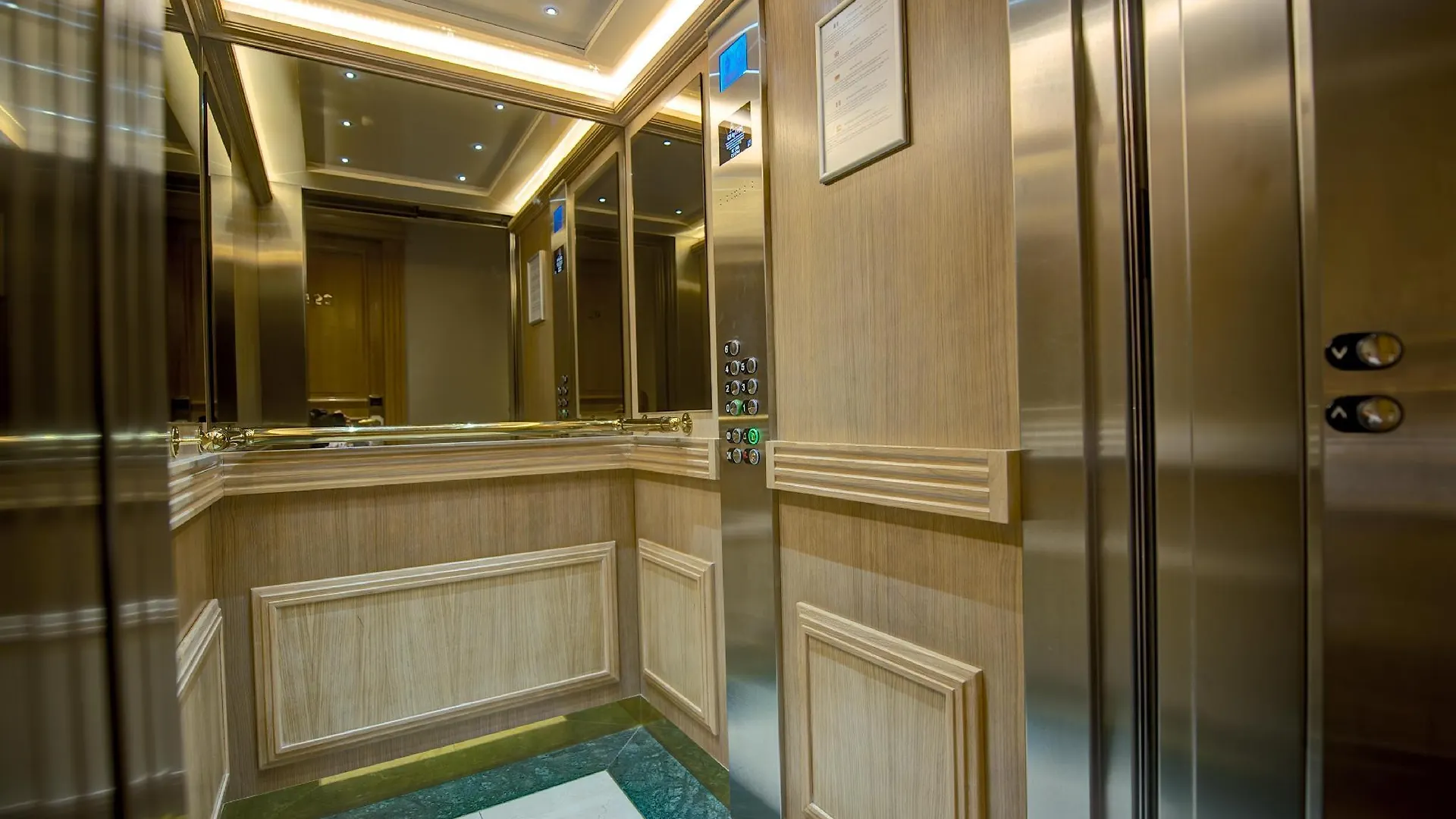 Hotel Hôtel Du Midi Paris Montparnasse